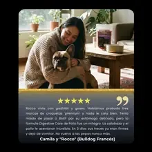 Camila y "Rocco" (Bulldog Francés)